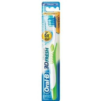 Oral-B | Advantage 3D Fresh 35 Soft Toothbrush | Blue